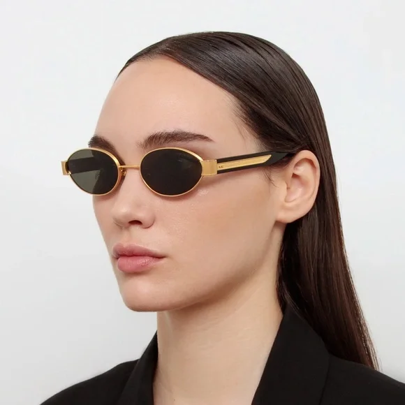 LINDA FARROW Sadie Sunglasses in 22K Yellow Gold